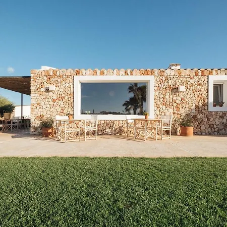 ファームステイ Ses Talaies